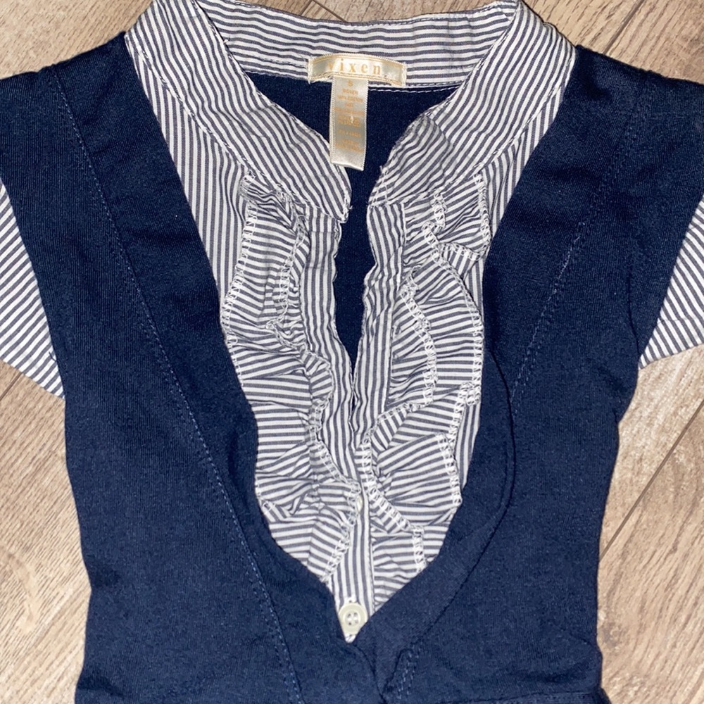 Vixen v neck blue stripe ruffle sleeve tie back top girls size small - Picture 3 of 6